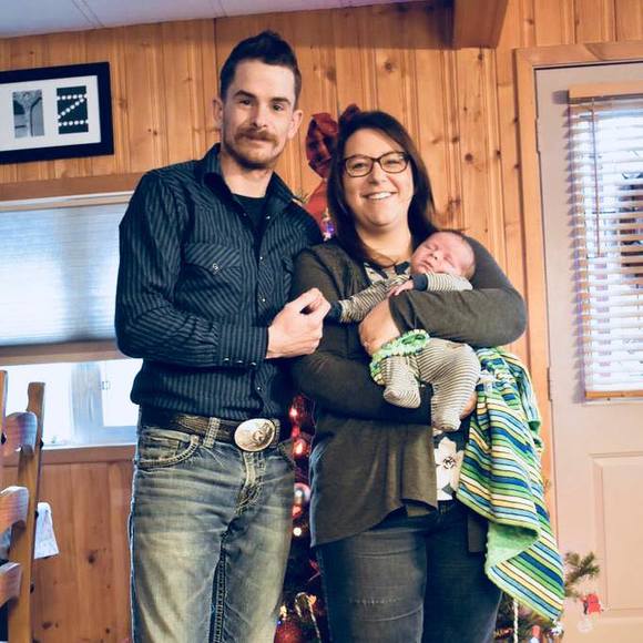 Meet your Posher, Cassandra - Picture 1 of 1